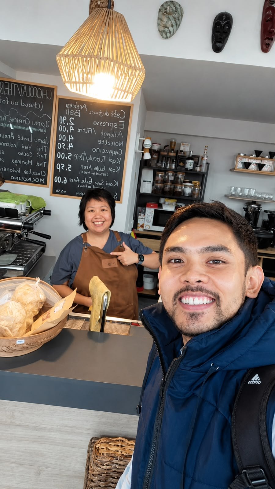 Partner café visit, Paris