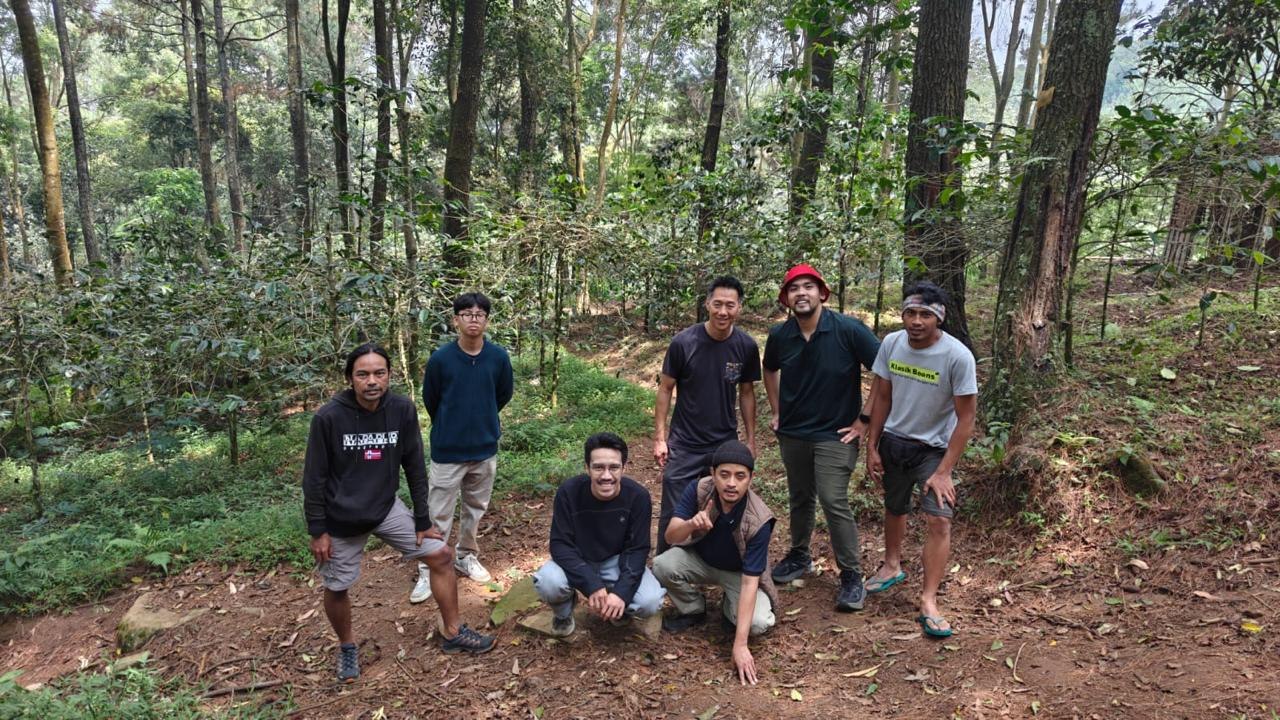 Coffee farm site visit, Puntang